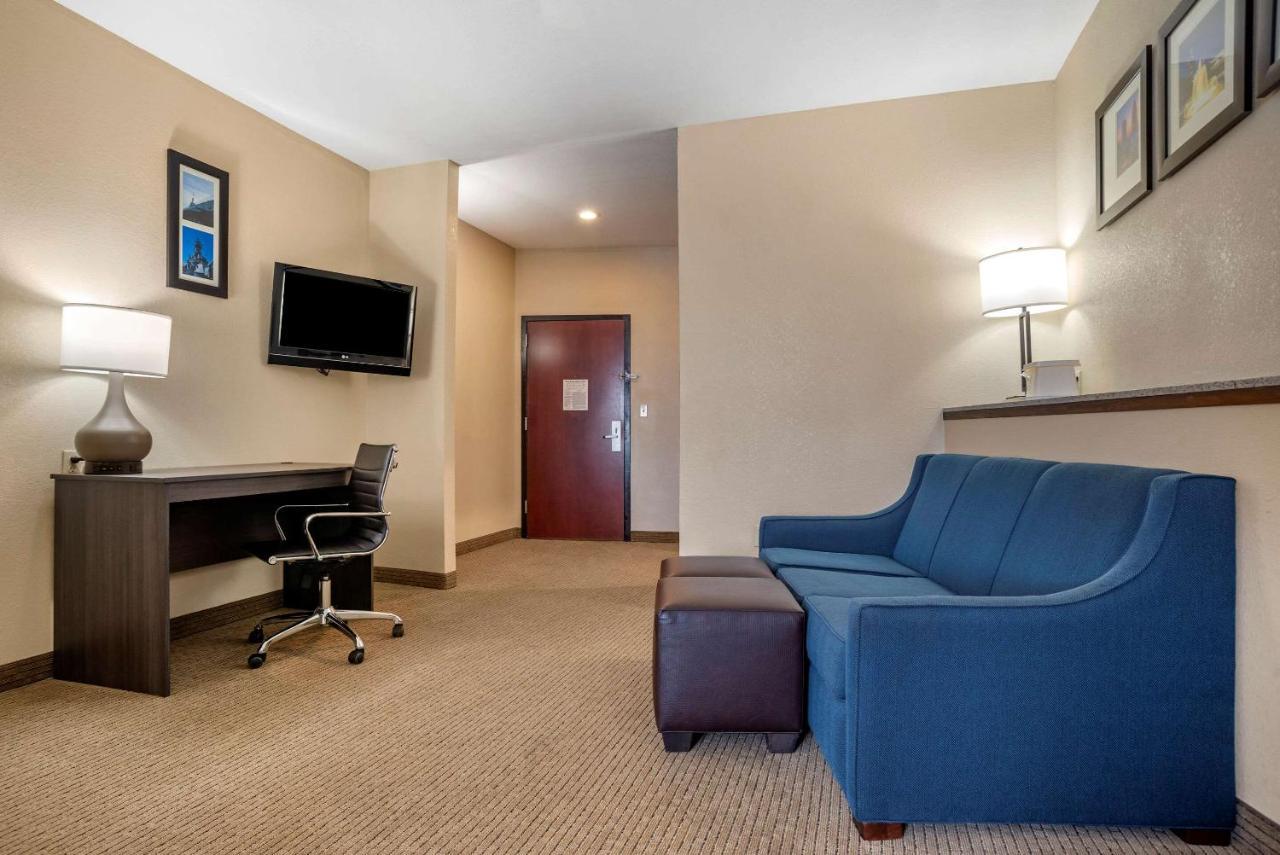 Comfort Suites Mobile West Tillmans Corner Exterior photo